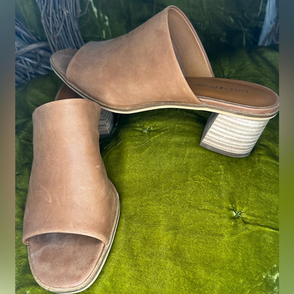 Lucky Brand Tan Leather Mules